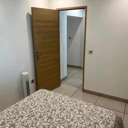 Apartment Entre Aix Et Marseille